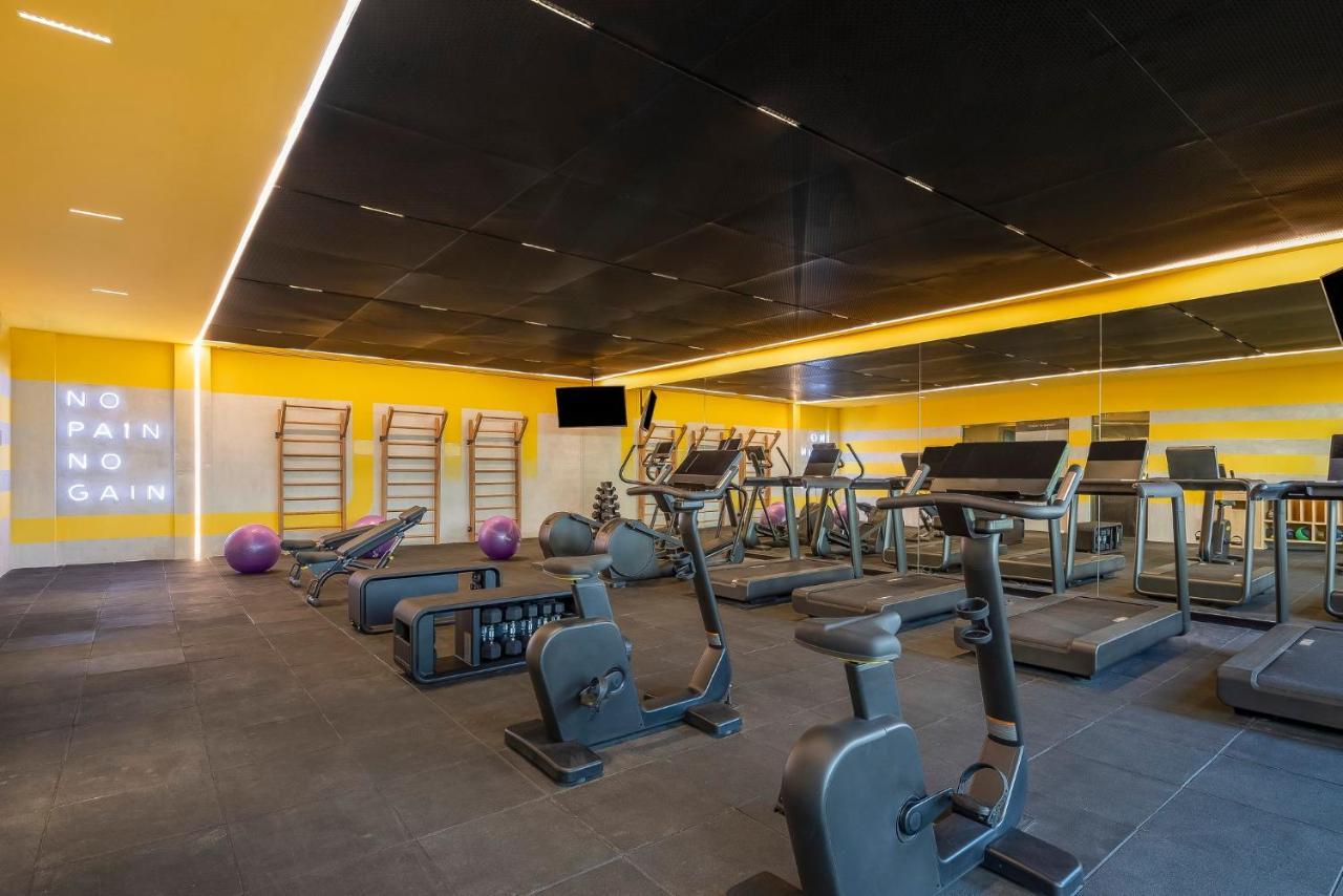 Fiesta Americana Condesa Cancún Exterior foto The gym at the hotel